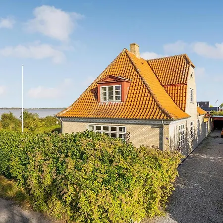 4 Bedroom Stunning In L Σπίτι διακοπών