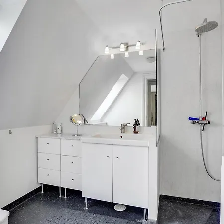 4 Bedroom Stunning In L Σπίτι διακοπών Torrig