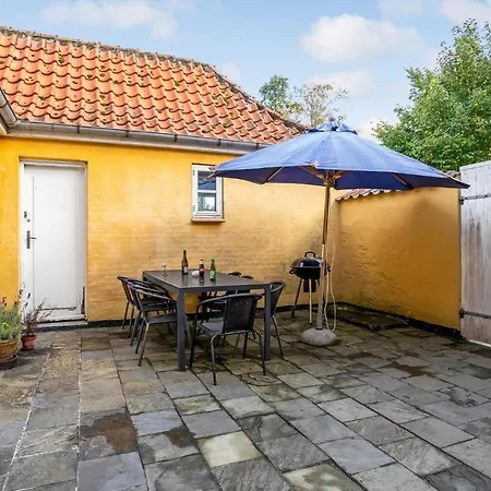 4 Bedroom Stunning In L Σπίτι διακοπών Torrig