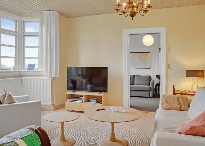 4 Bedroom Stunning In L Ferienhaus Torrig
