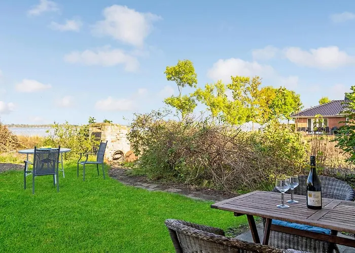 4 Bedroom Stunning In L Ferienhaus